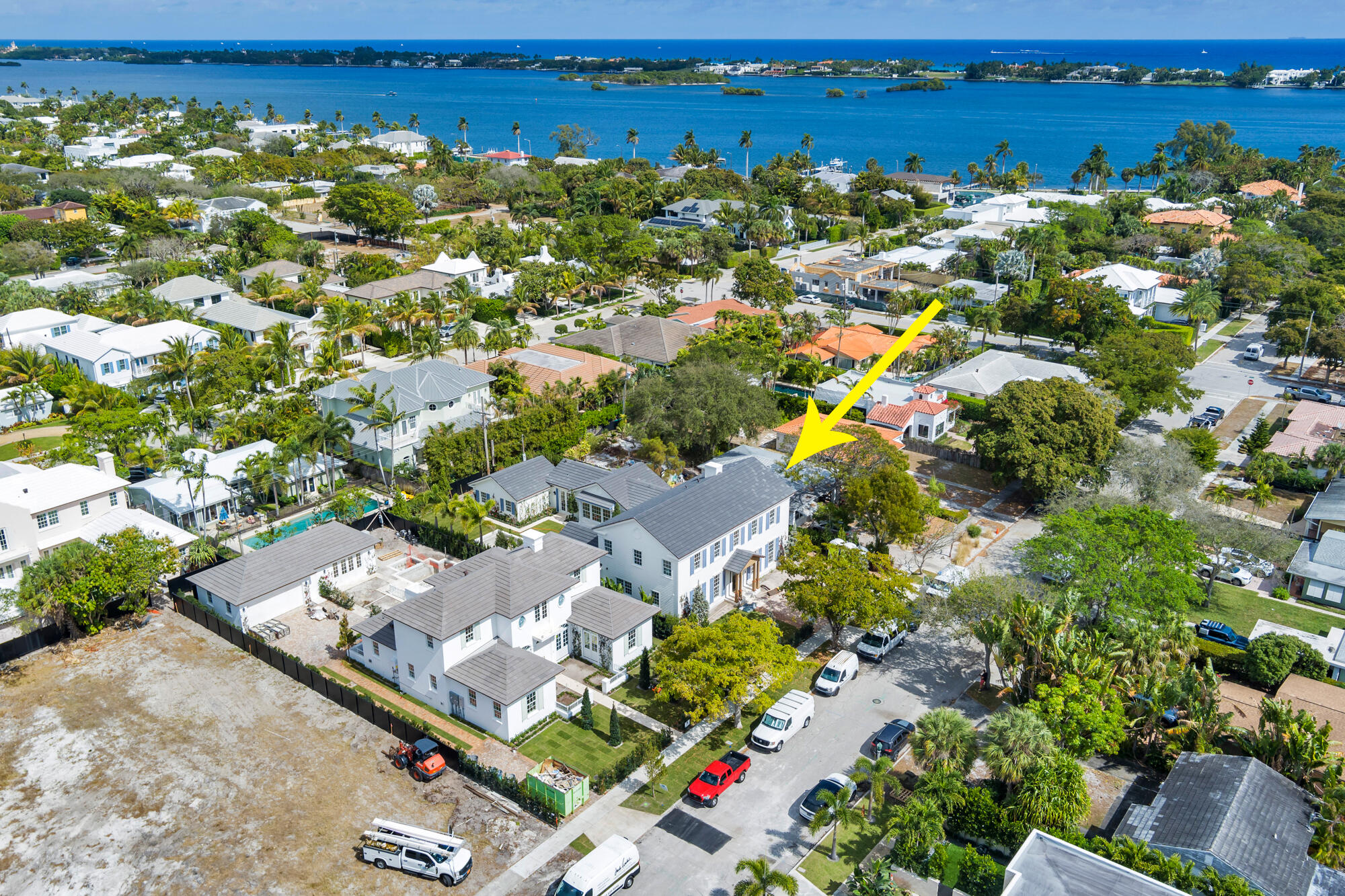 225 Seville West Palm Beach, FL 33405