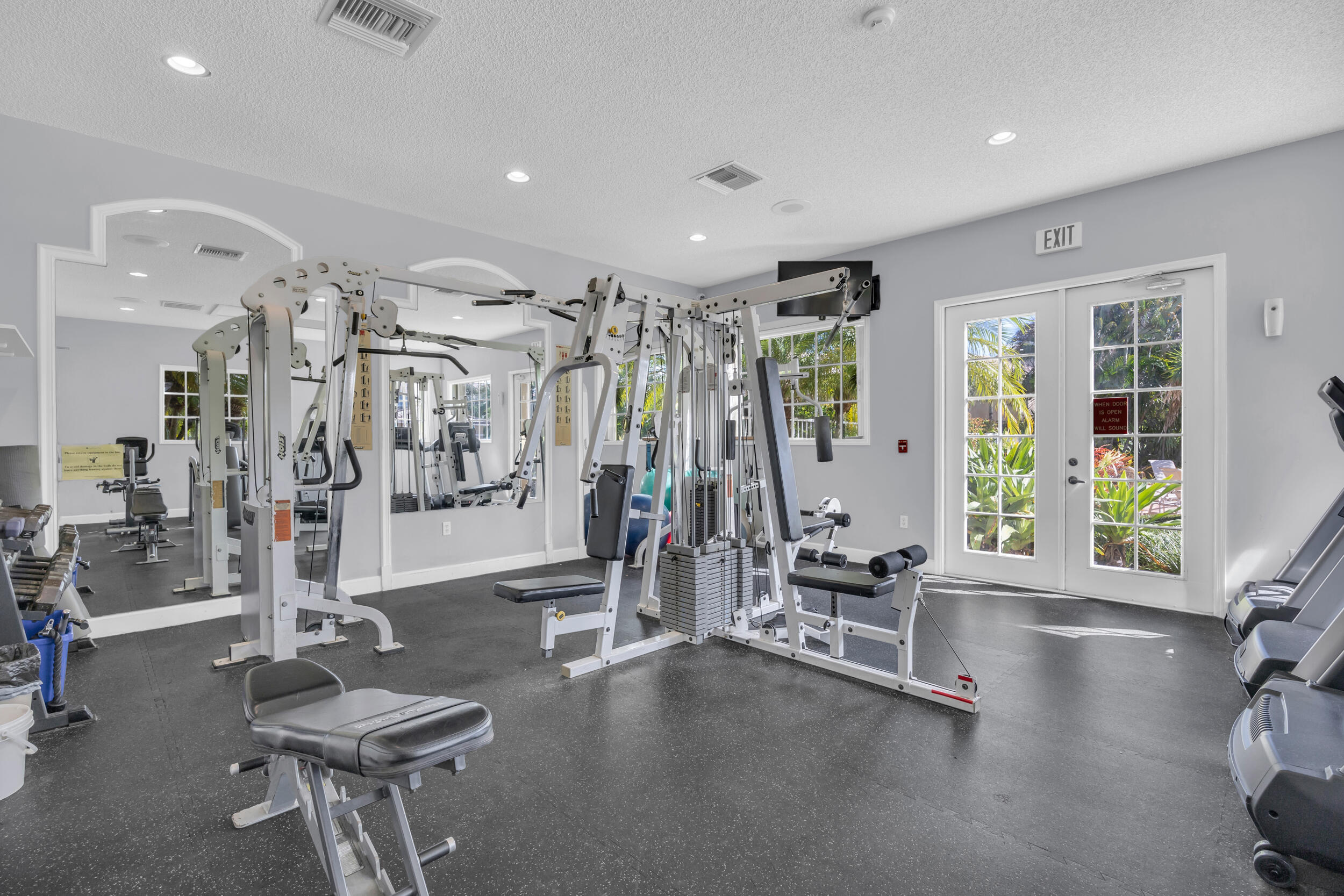 278 Village #8106 Tequesta, FL 33469