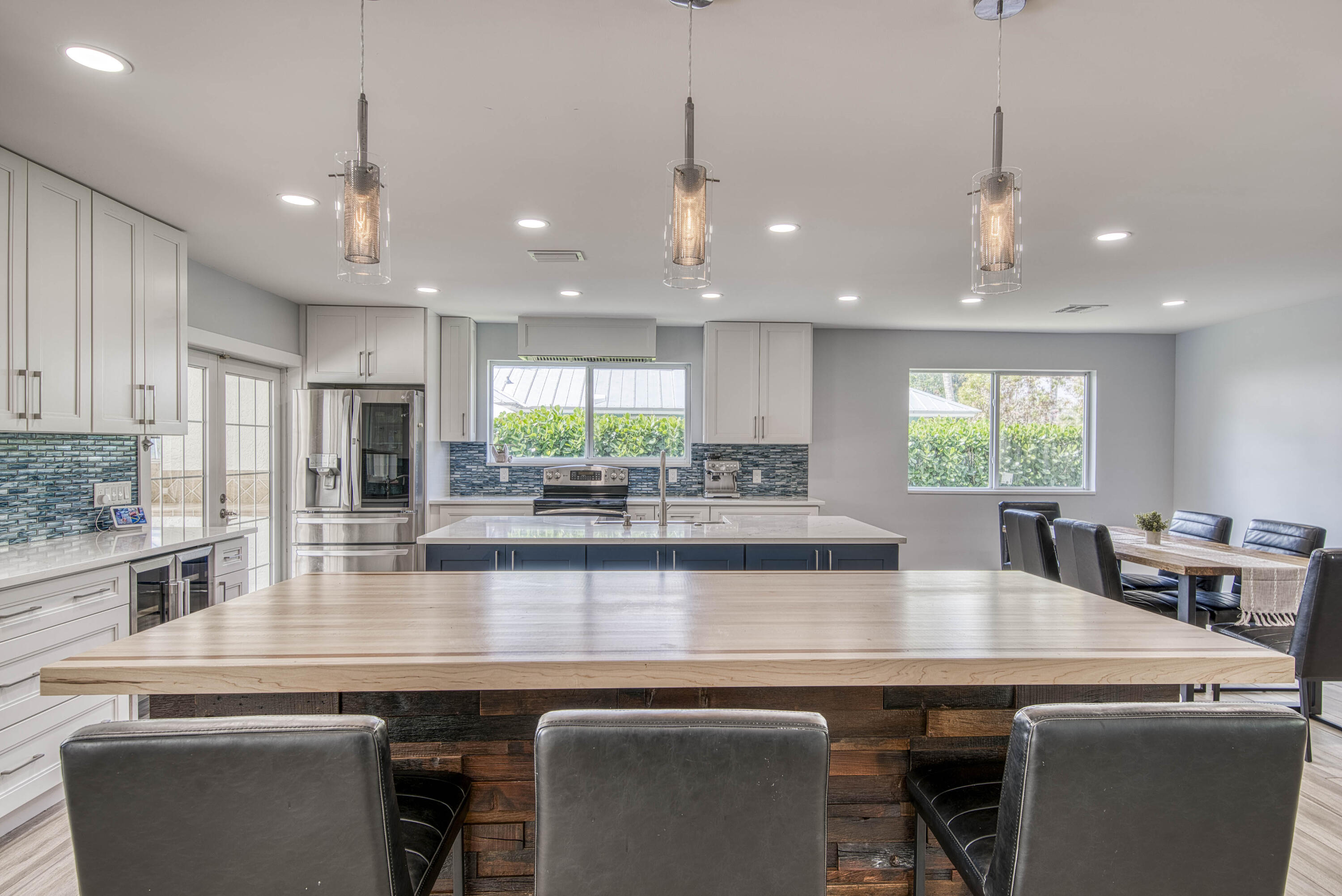 6062 Woodlake Jupiter, FL 33458