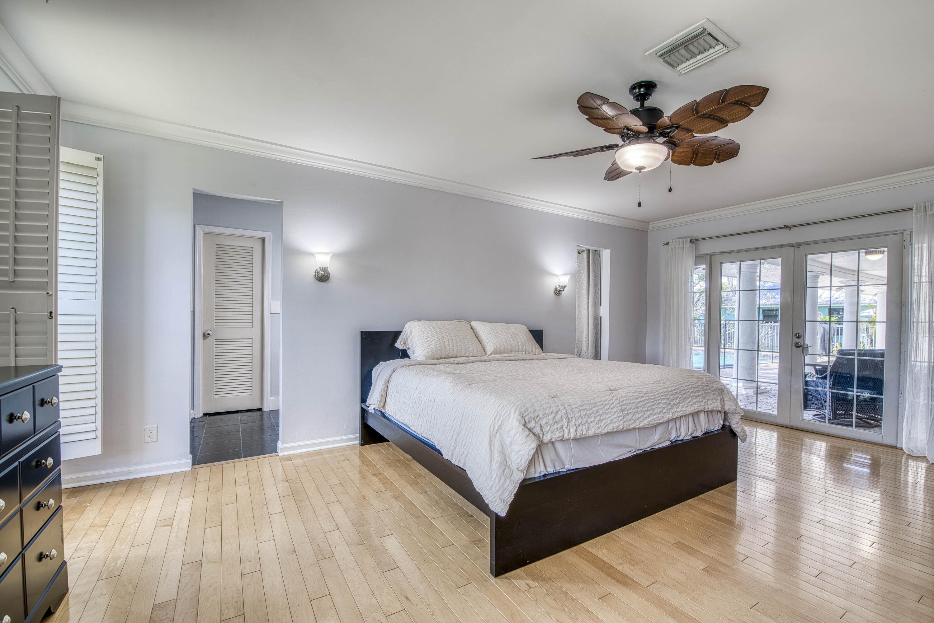 6062 Woodlake Jupiter, FL 33458