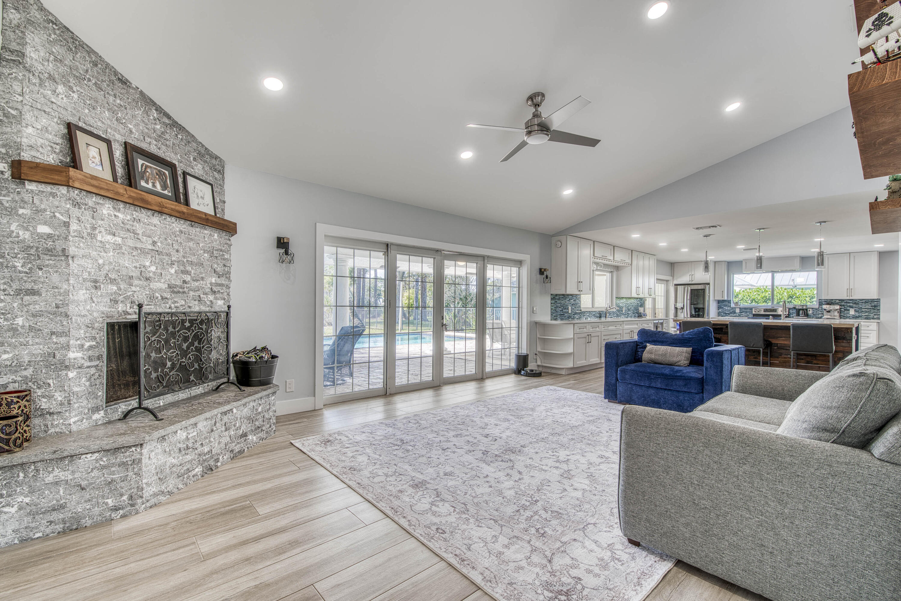 6062 Woodlake Jupiter, FL 33458