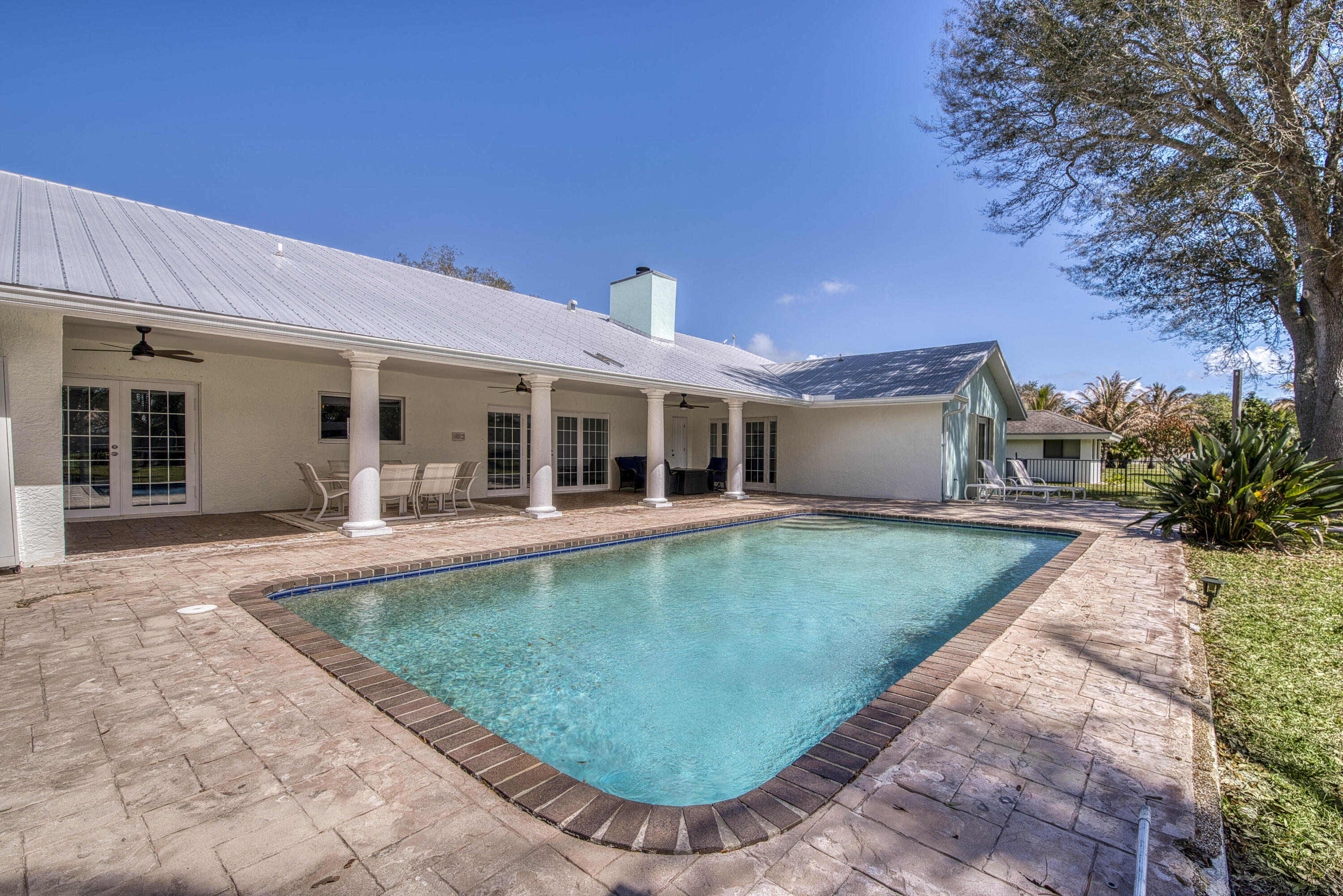 6062 Woodlake Jupiter, FL 33458