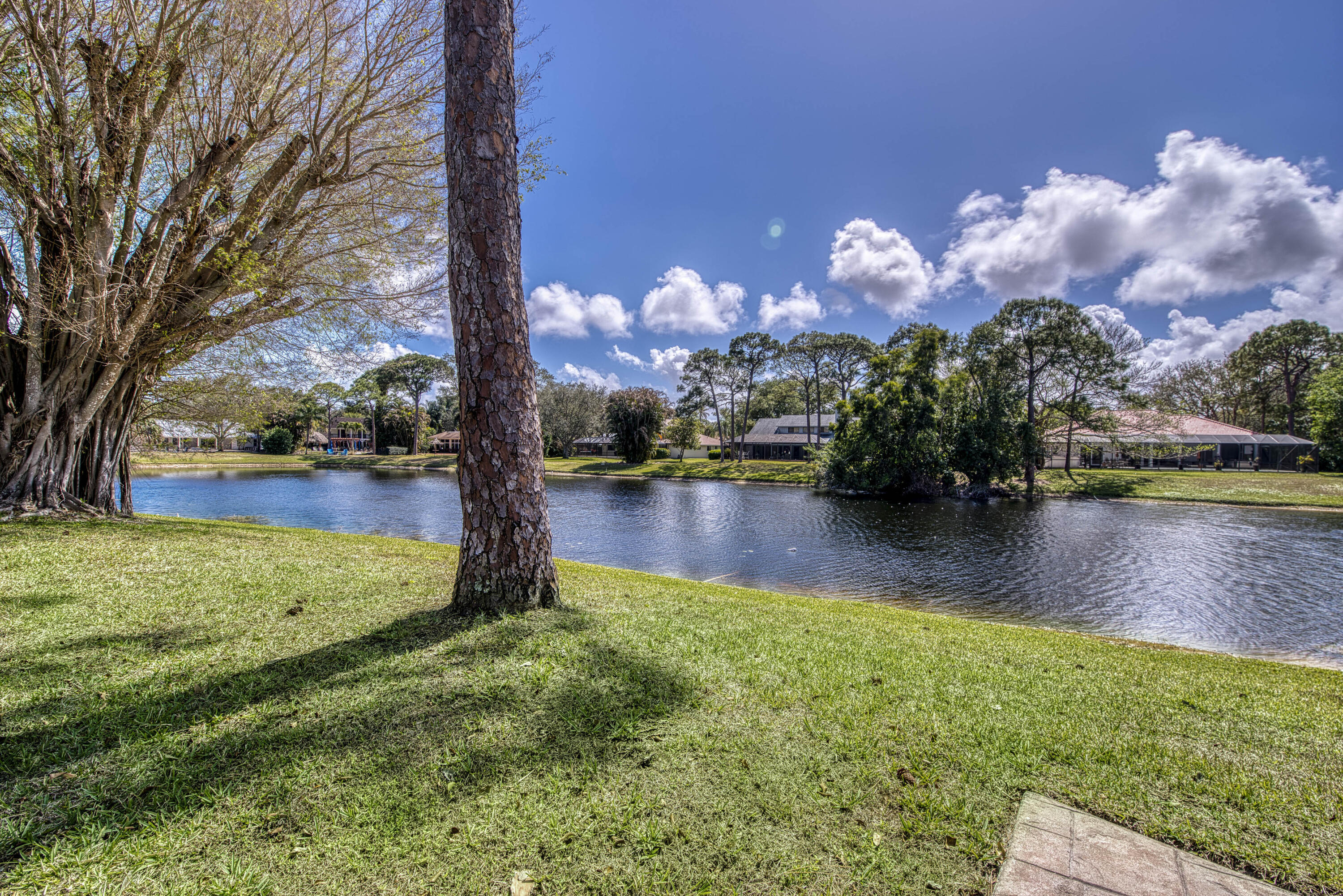 6062 Woodlake Jupiter, FL 33458