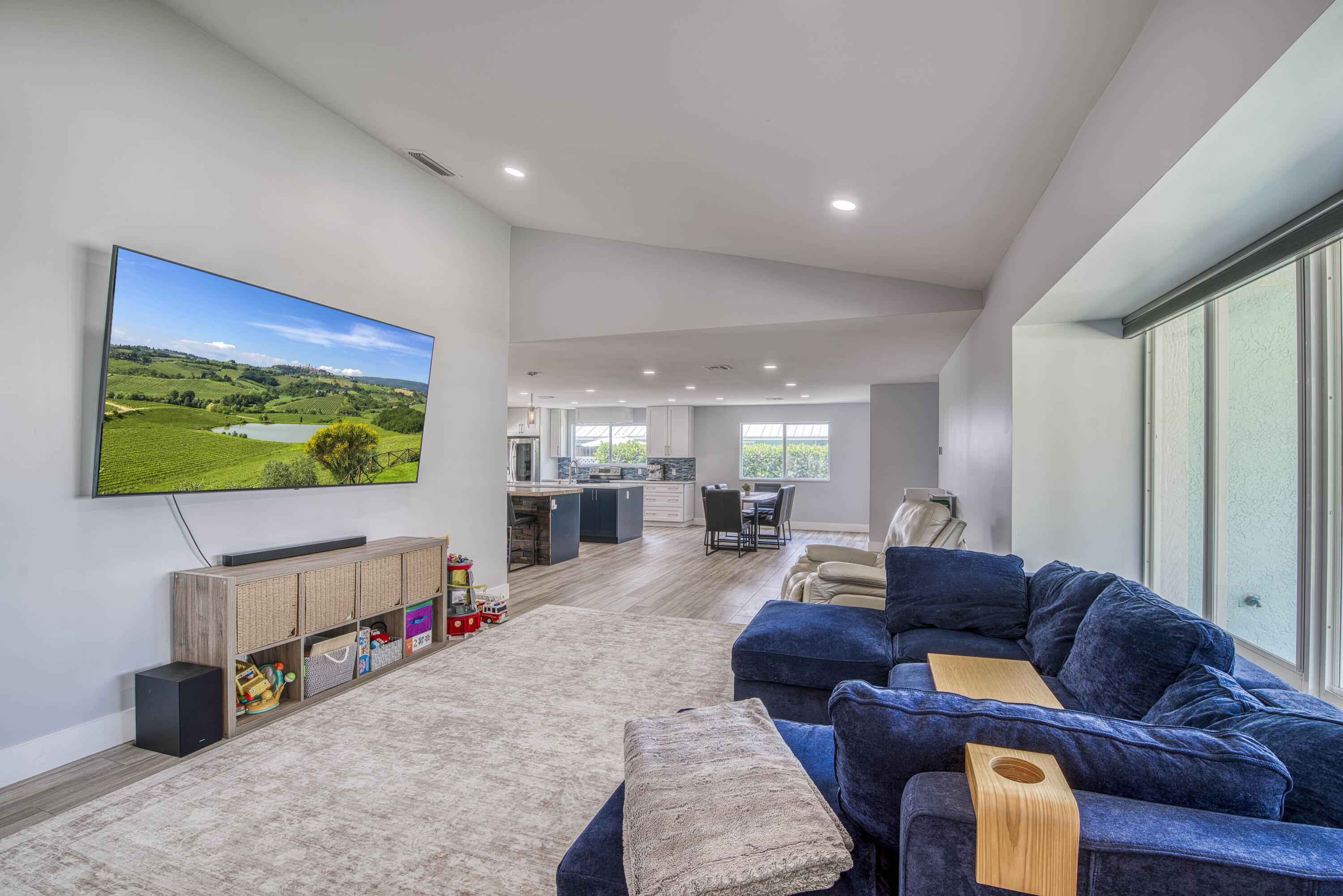 6062 Woodlake Jupiter, FL 33458