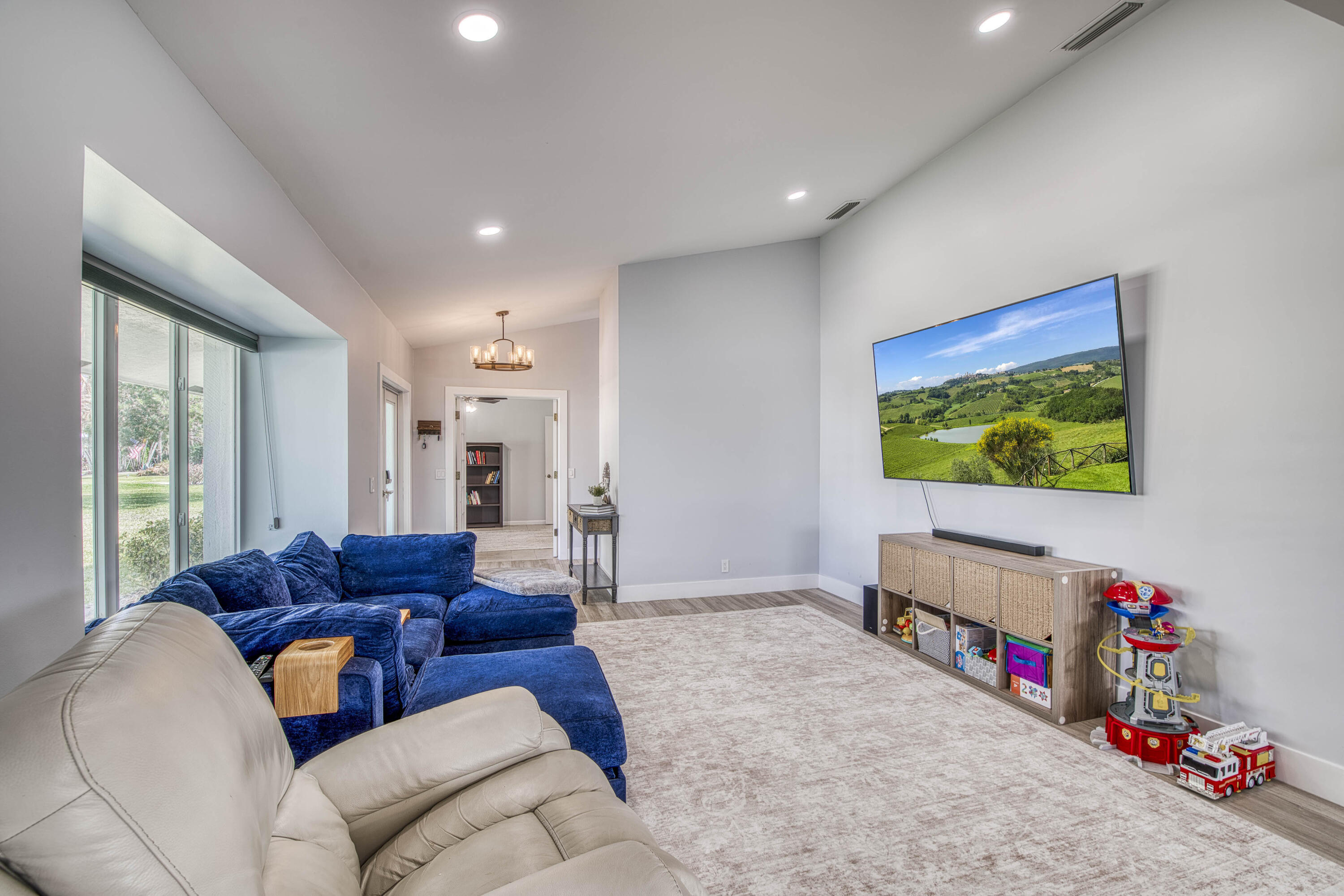 6062 Woodlake Jupiter, FL 33458