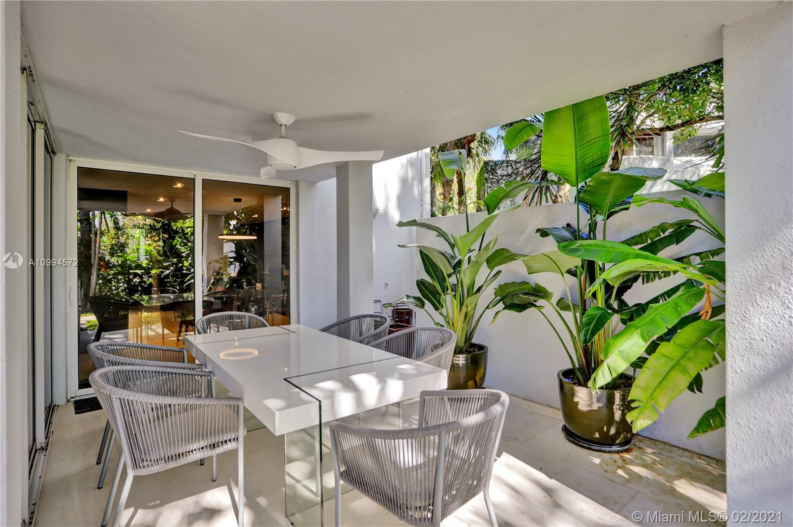 2475 S Bayshore Dr Coconut Grove, FL 33133