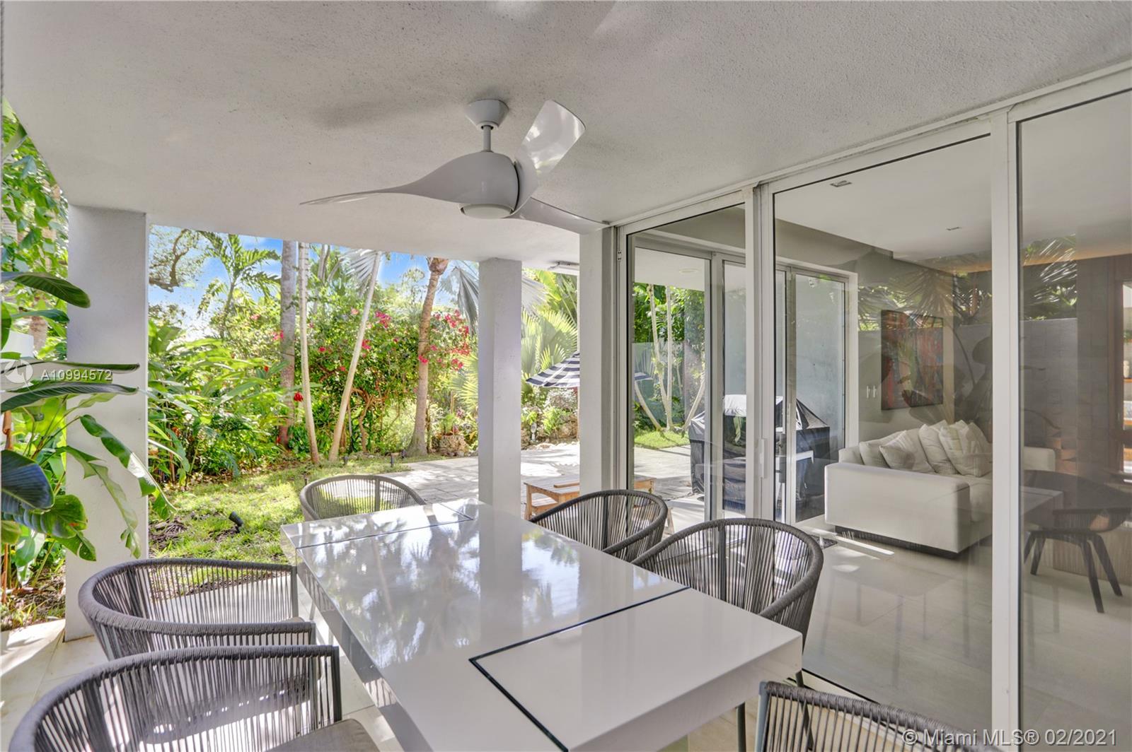 2475 S Bayshore Dr Coconut Grove, FL 33133