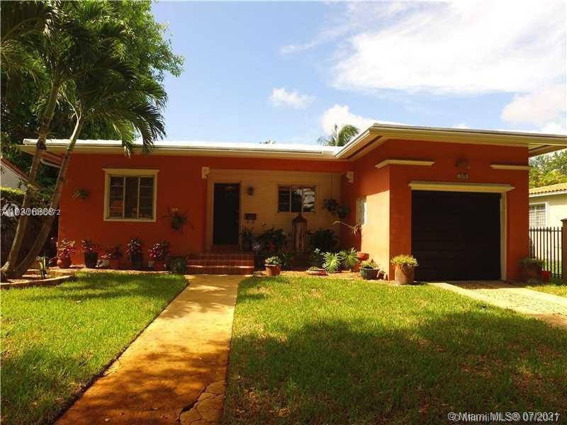 326 Fluvia Ave