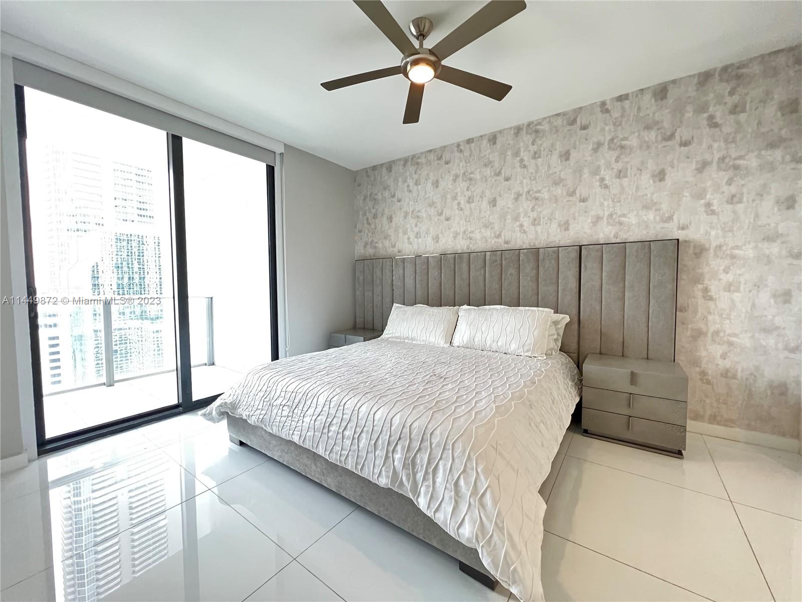 image 1010 Brickell12