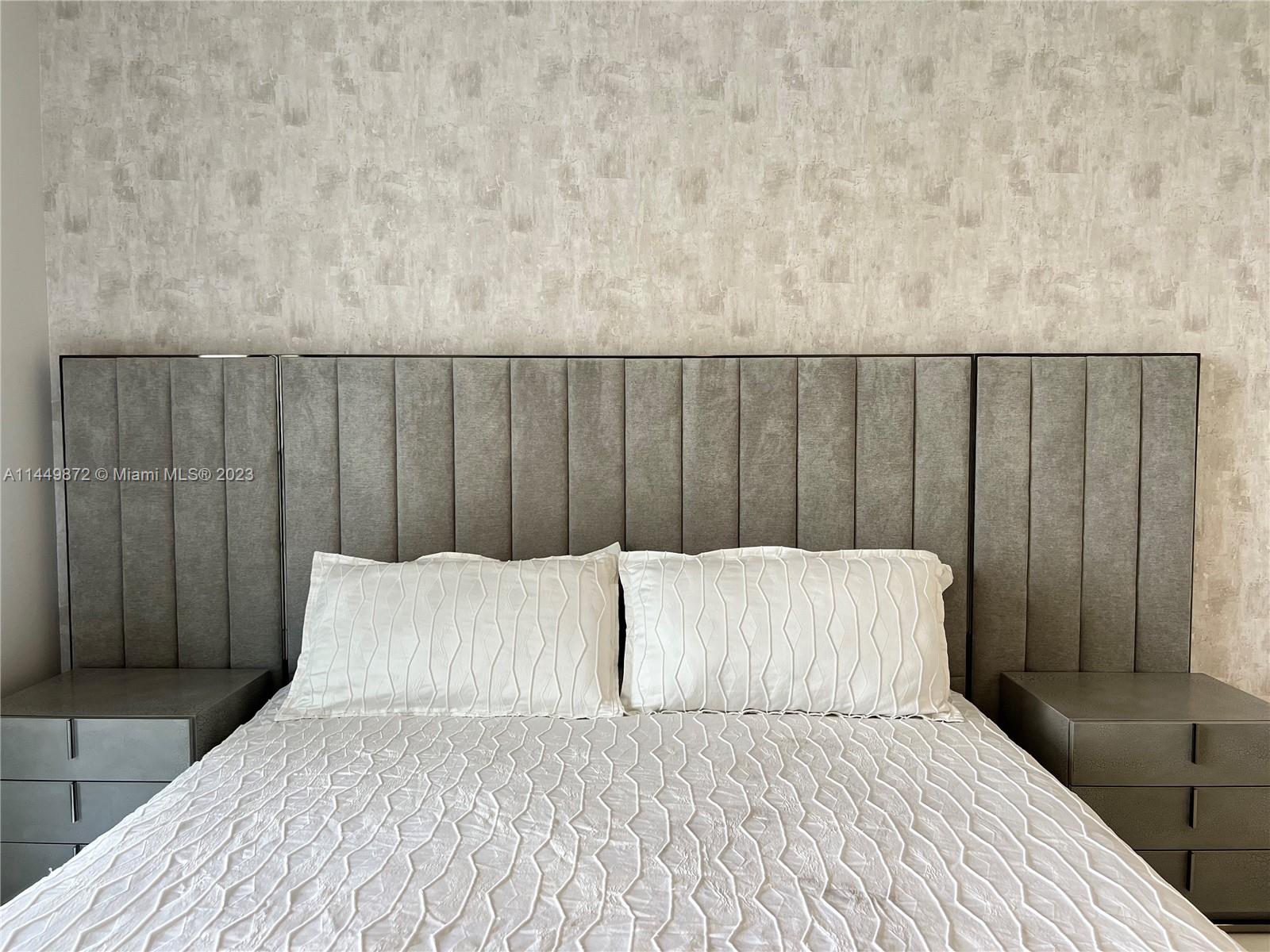 image 1010 Brickell14