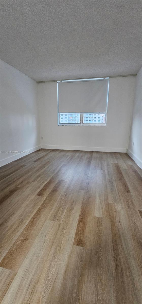 image Arlen House West10