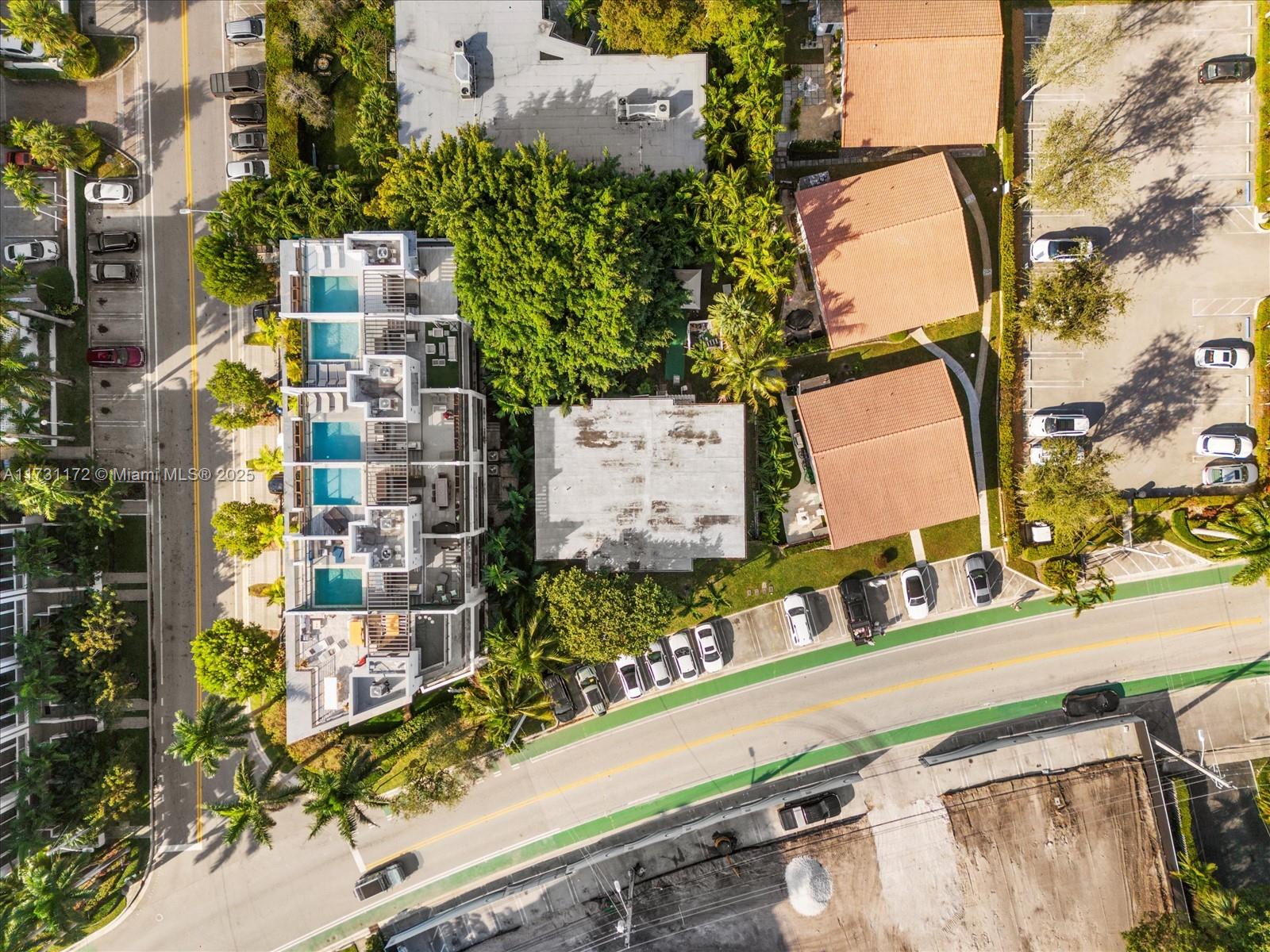 9950 E Bay Hbr Dr Bay Harbor Islands, FL 33154