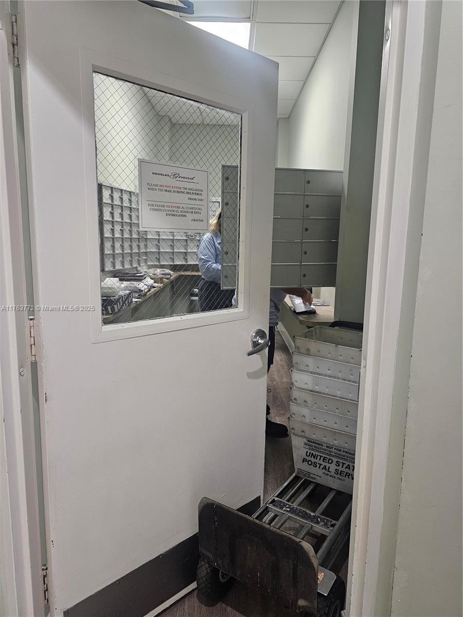 50 Menores Ave #828 Coral Gables, FL 33134