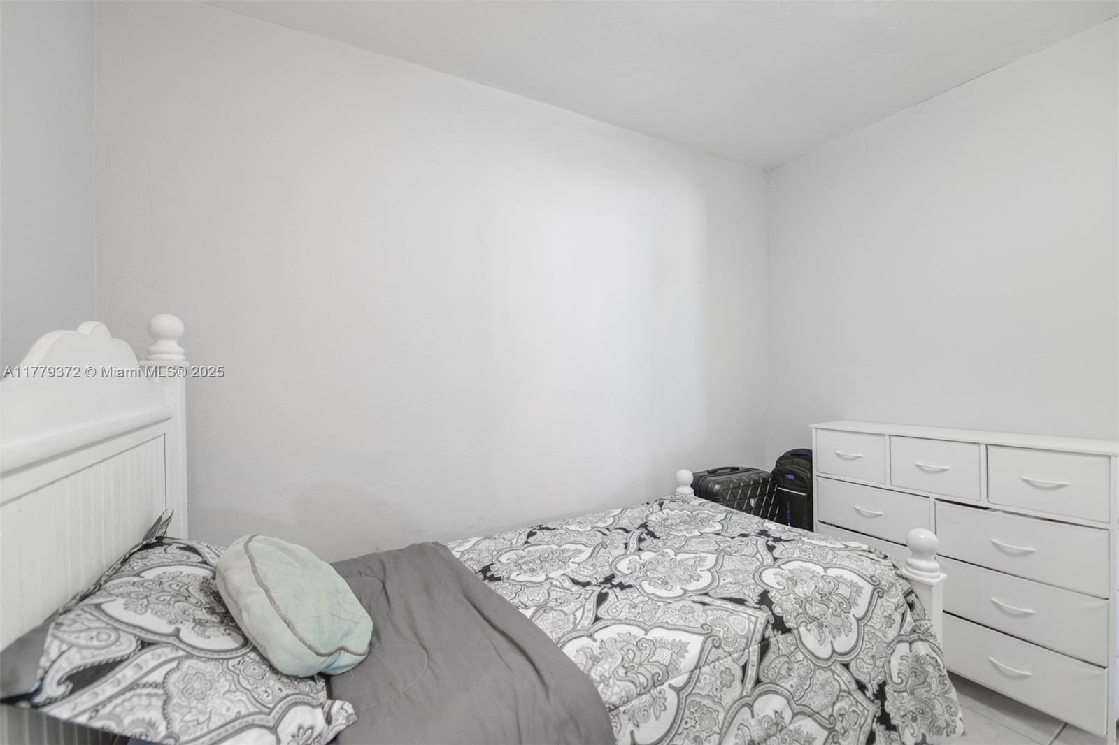 image SANS SOUCI CONDO15