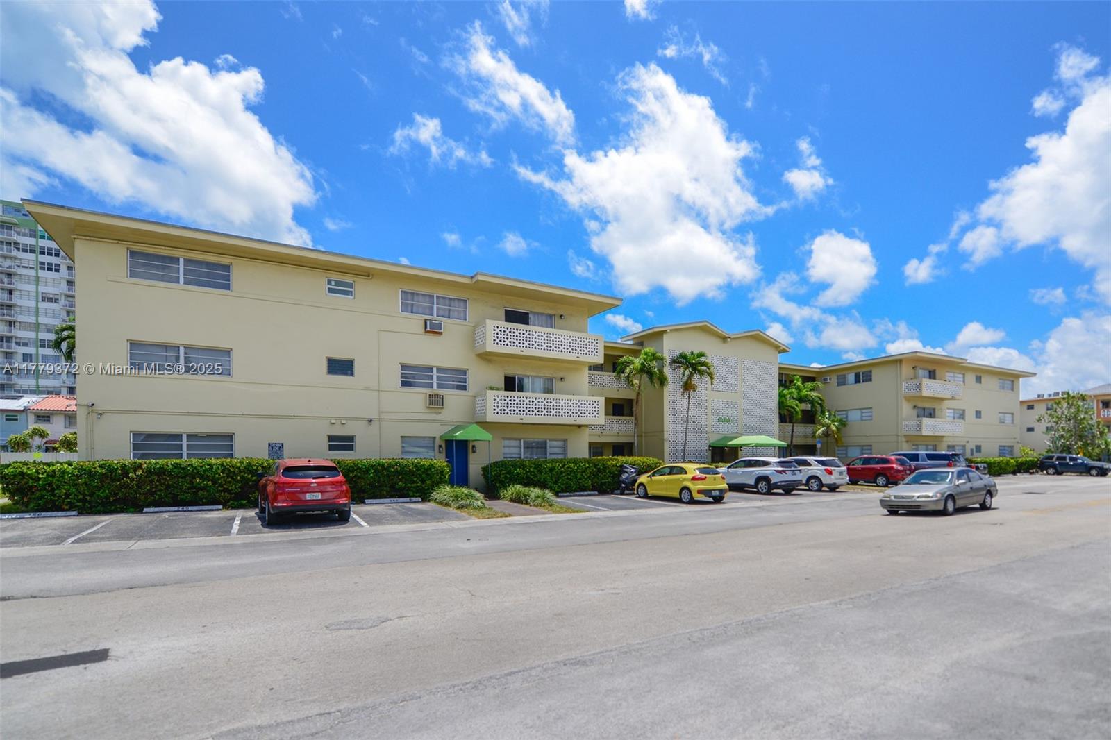 image SANS SOUCI CONDO21