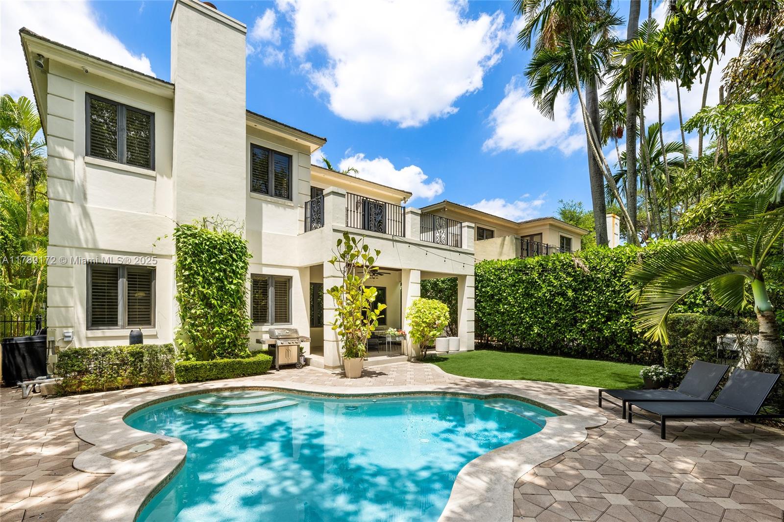 1672 Micanopy Ave,Miami, FL 33133