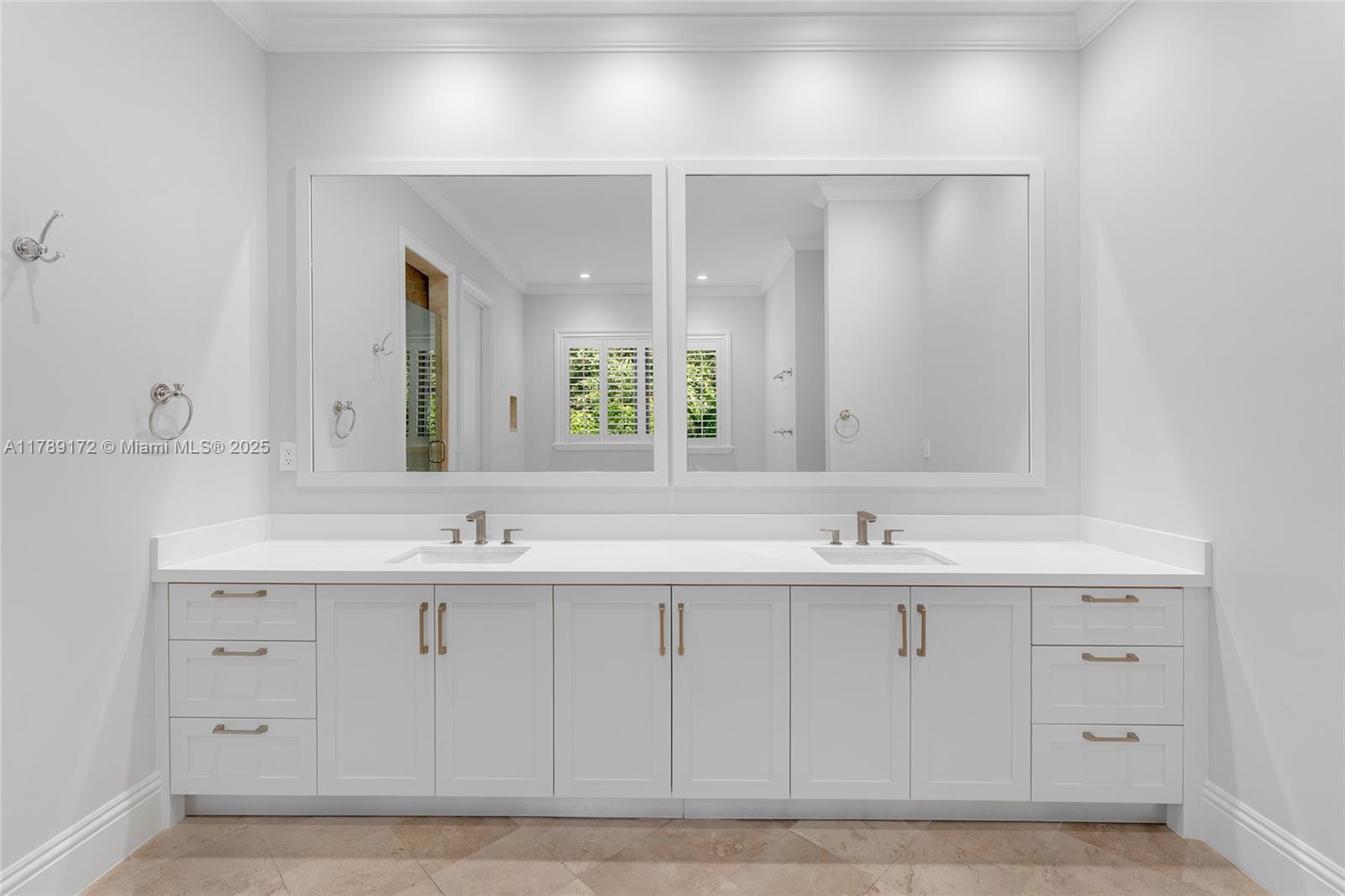 1672 Micanopy Ave,Miami, FL 33133