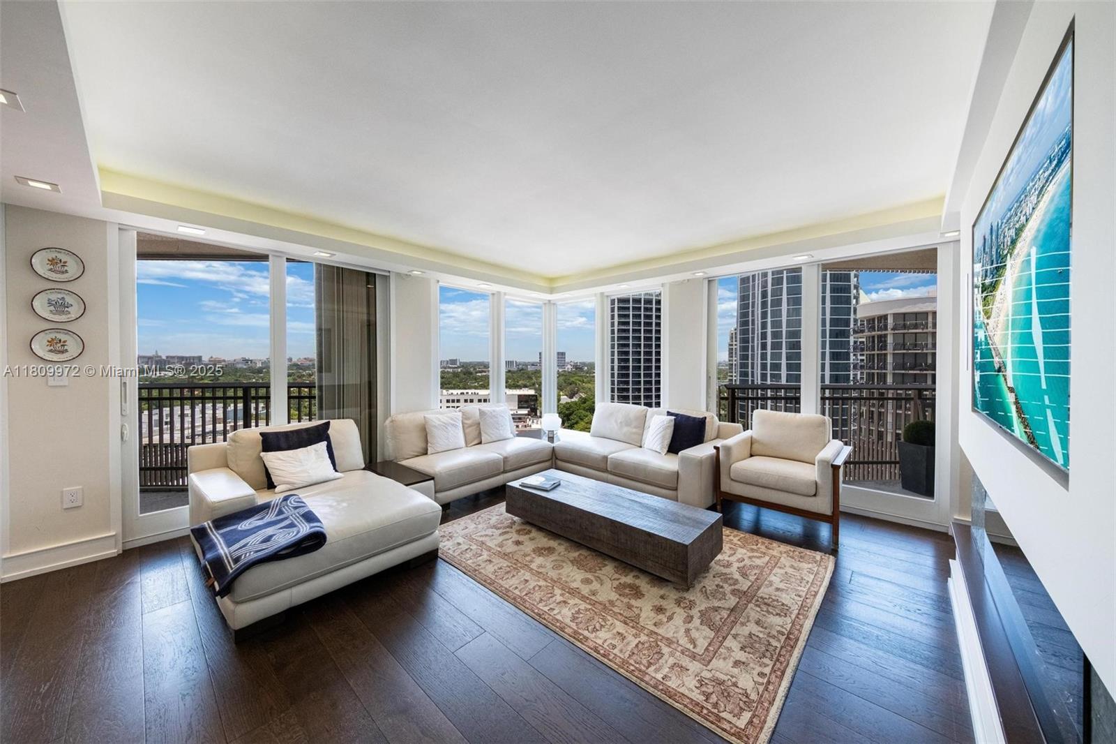 image Yacht Harbour Condo9