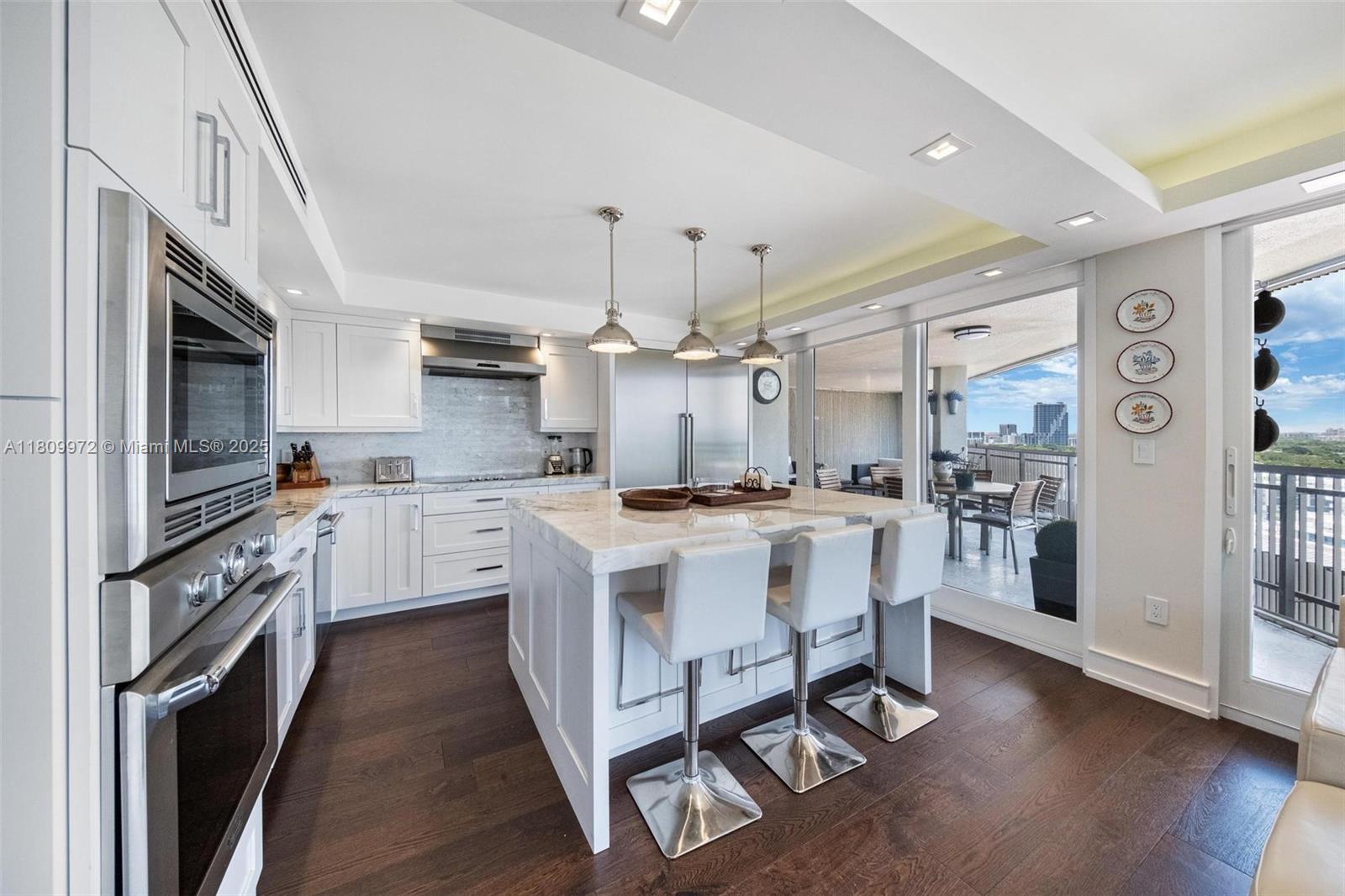 image Yacht Harbour Condo12