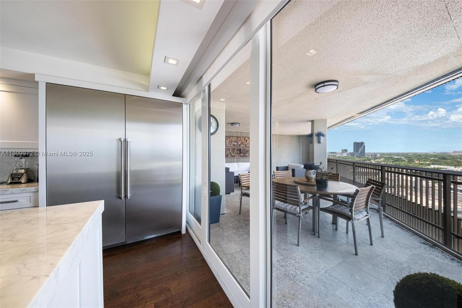 image Yacht Harbour Condo13