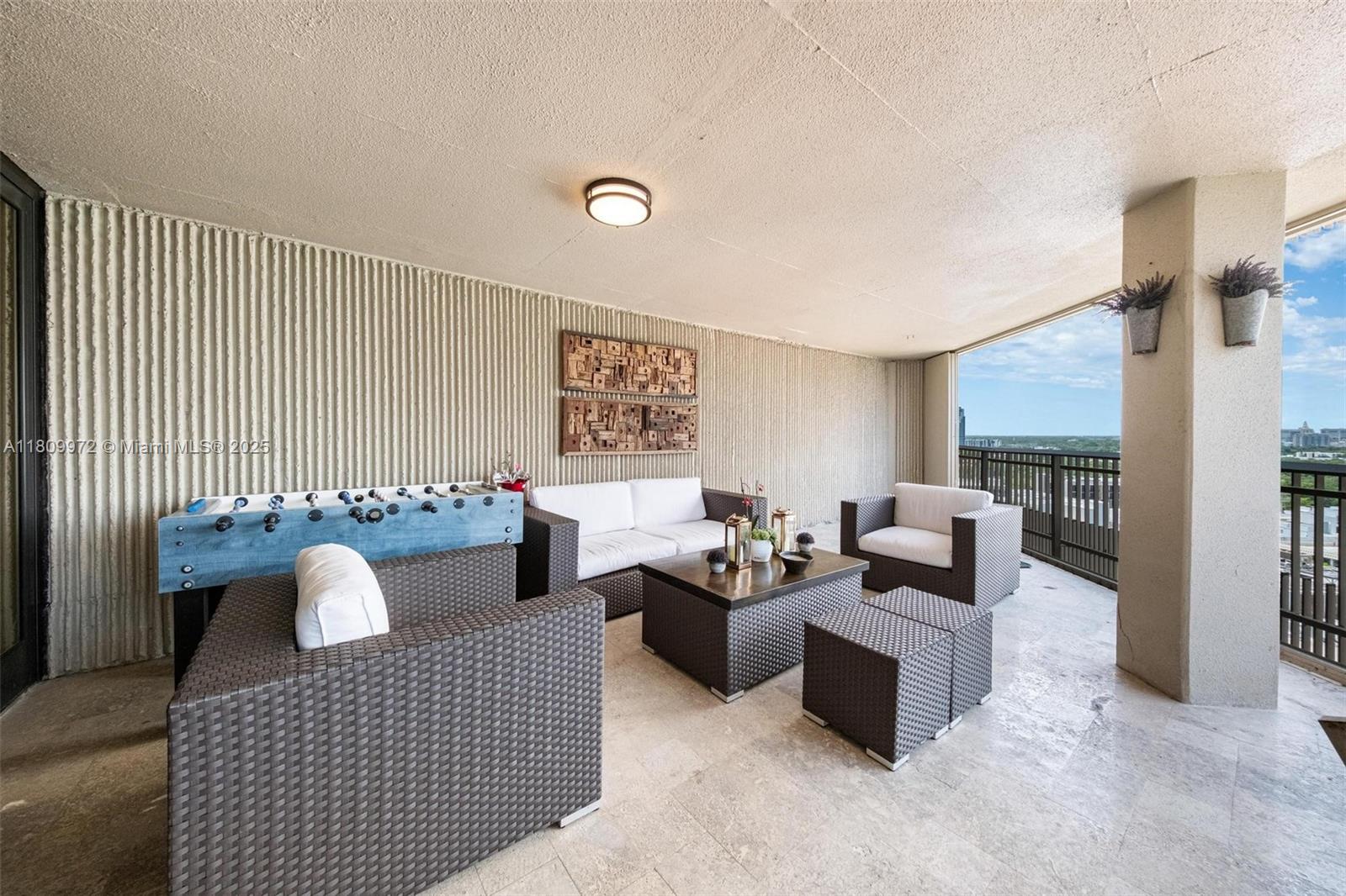 image Yacht Harbour Condo20