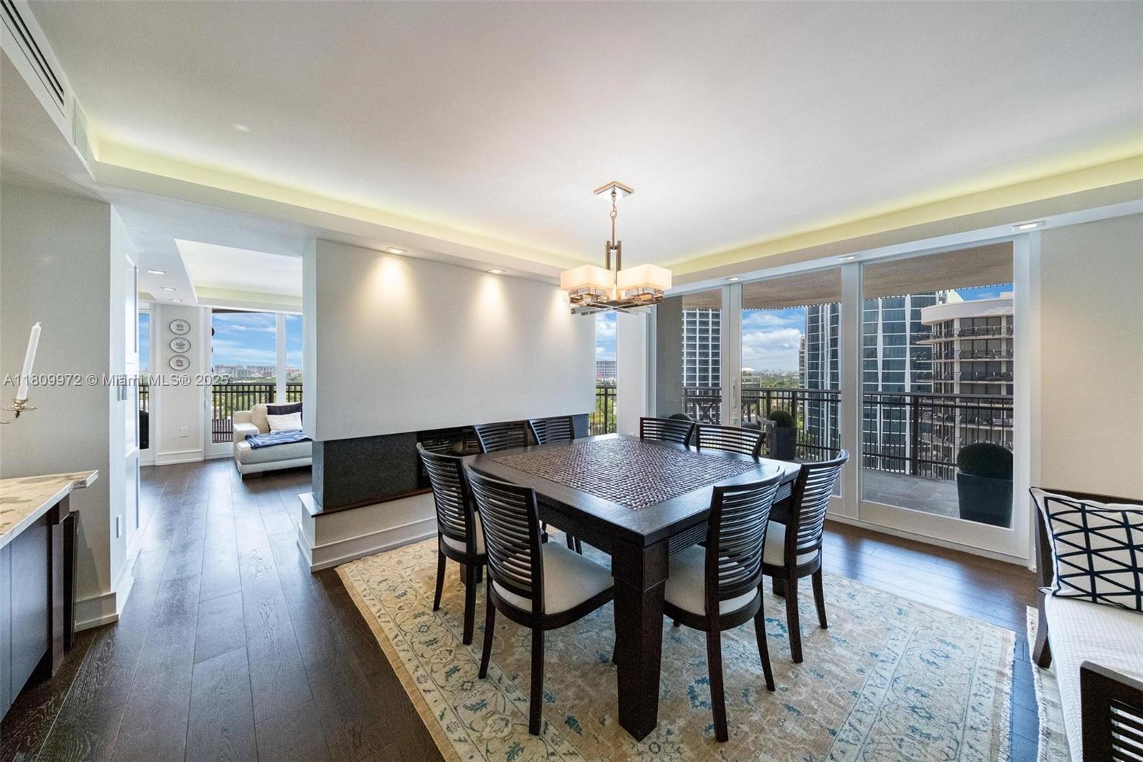 image Yacht Harbour Condo5