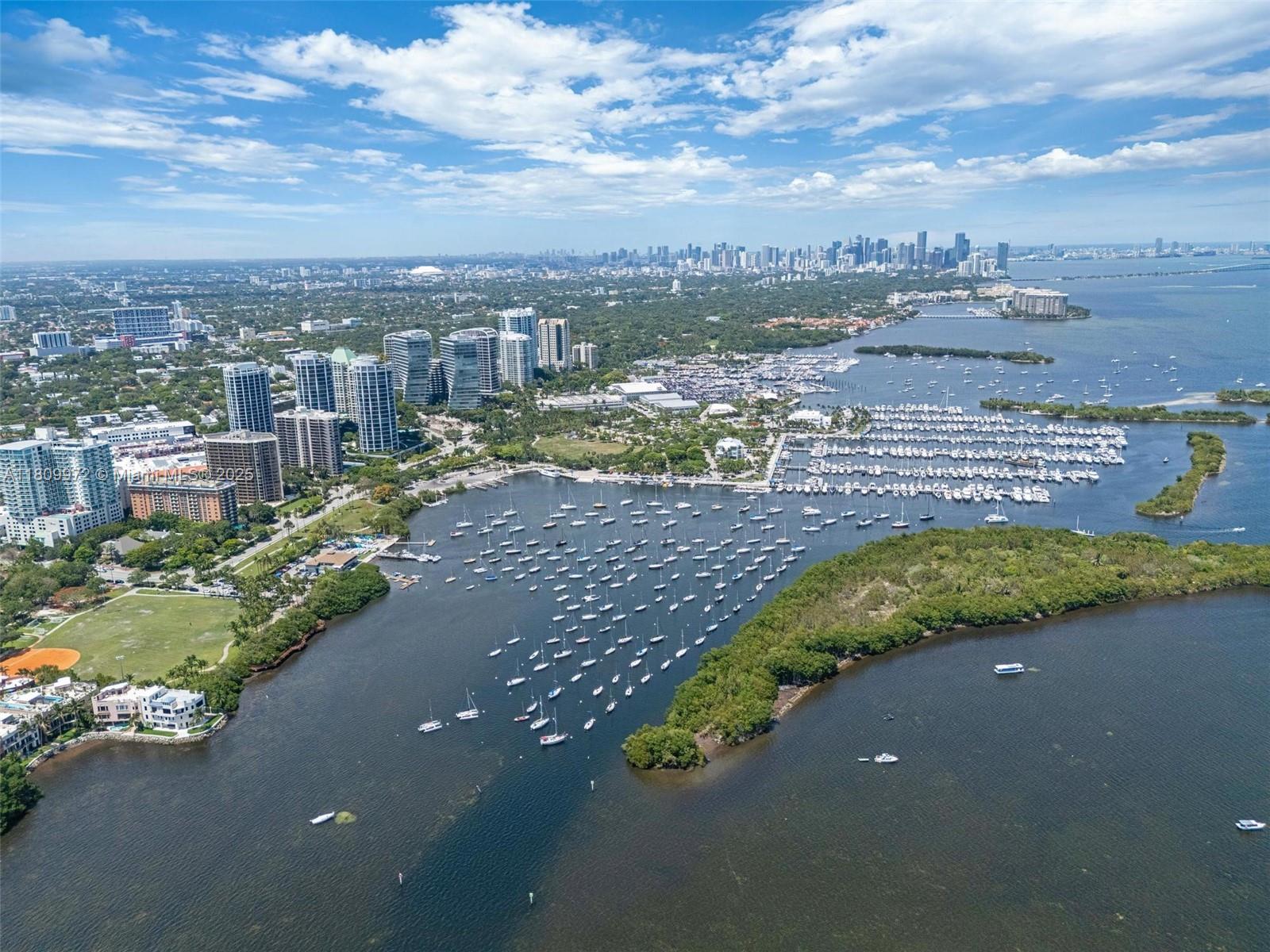 image Yacht Harbour Condo65