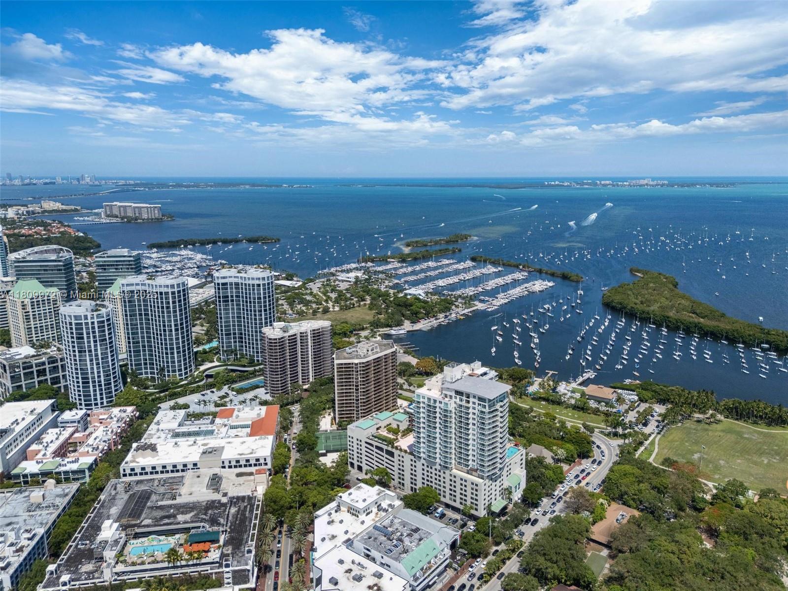 image Yacht Harbour Condo78