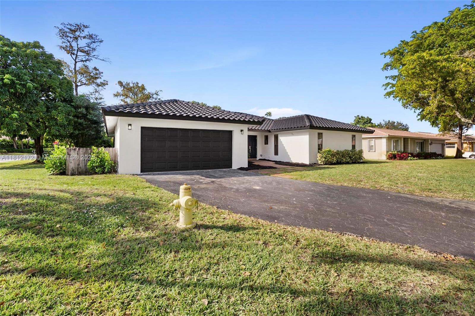 1500 NW 85th Dr,Coral Springs, FL 33071