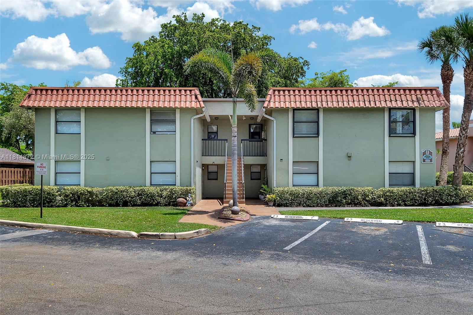 9808 Hammocks Blvd #102-23
