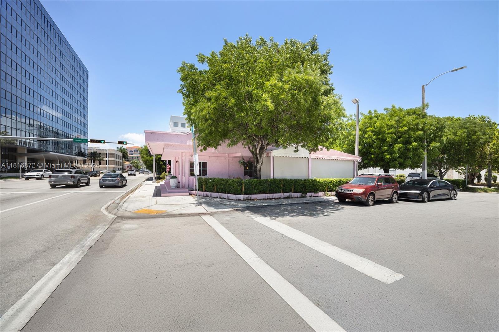 2345 SW 37th Ave Miami, FL 33145 2345 SW 37th Ave Miami, FL 33145