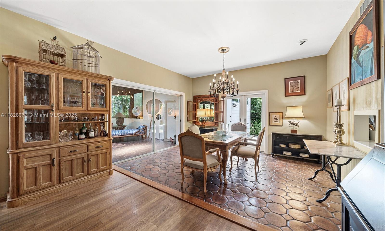 3540 N Moorings Way Miami, FL 33133