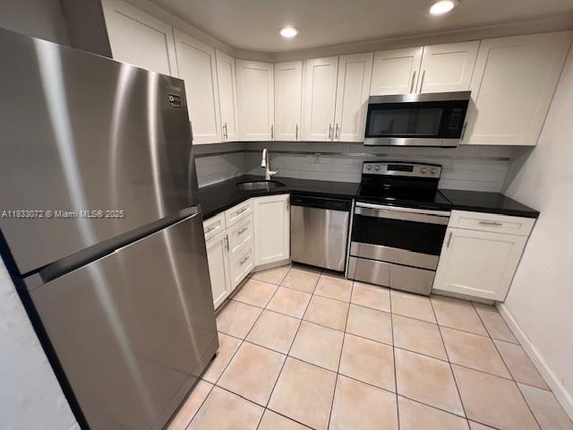 2345 NE 135th St #202