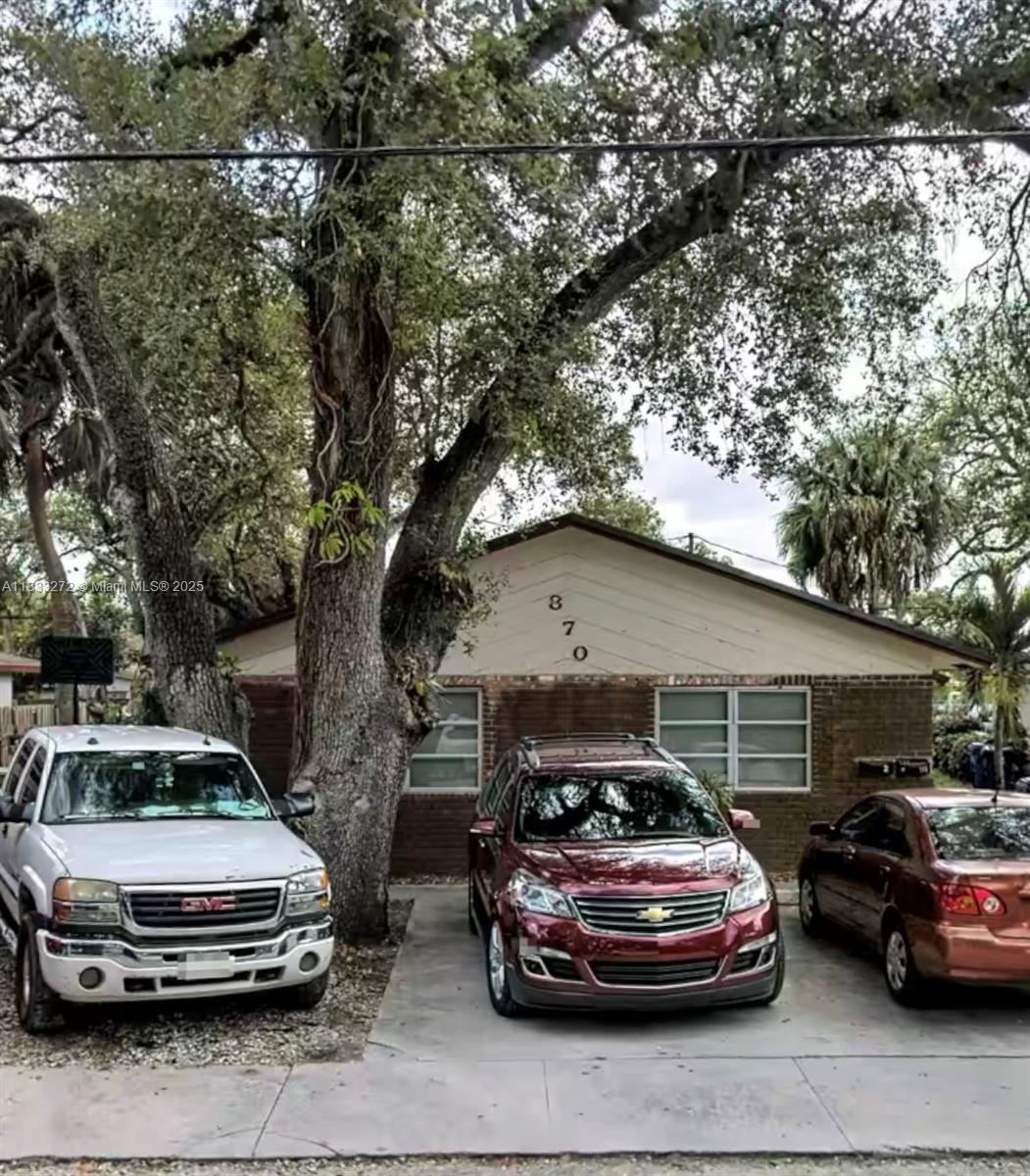 Duplex / Quad Plex / Triplex