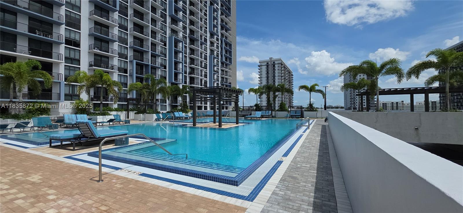 5350 NW 84th Ave #1005,Doral, FL 33166