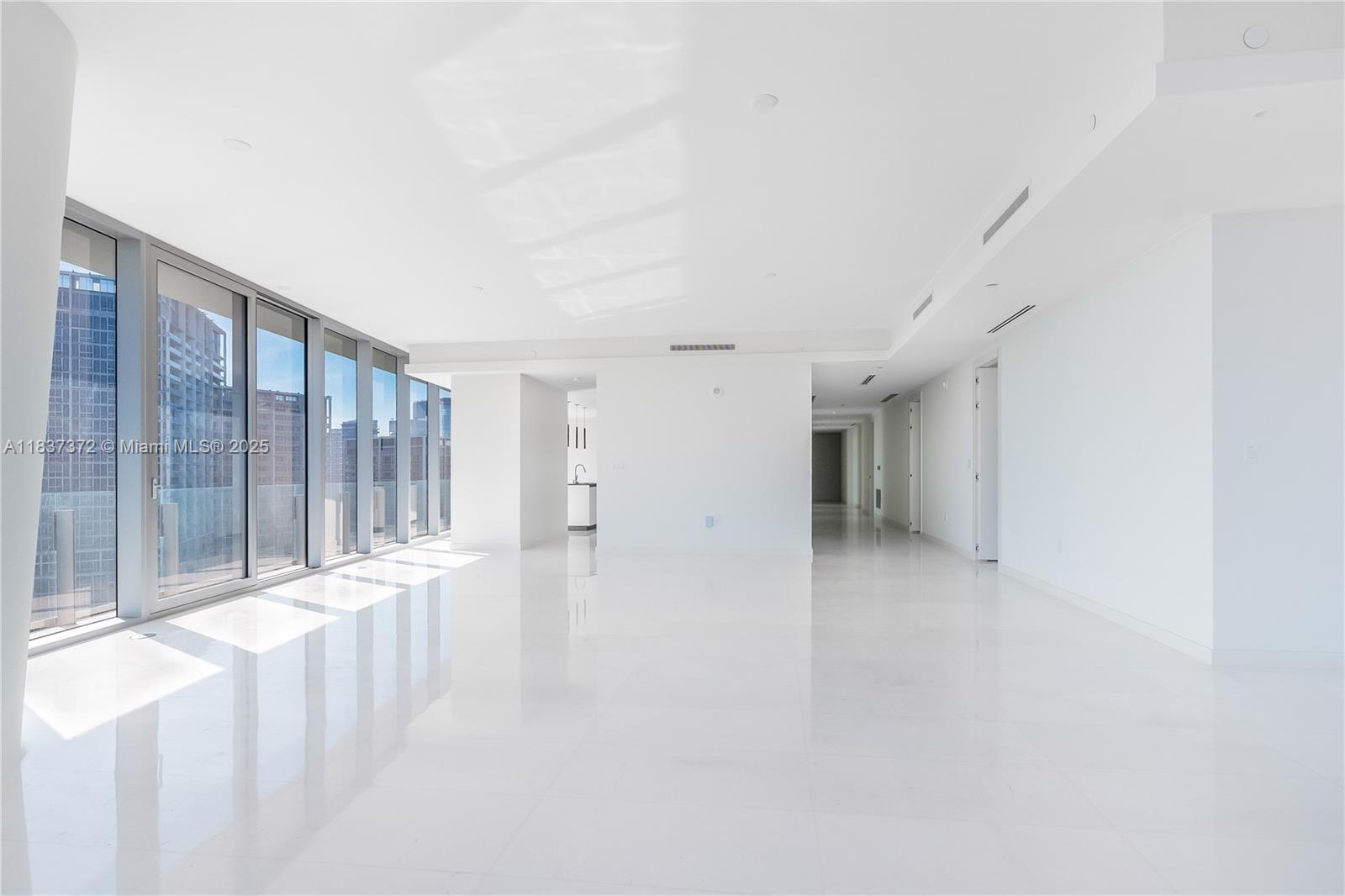 image Aston Martin Residence17