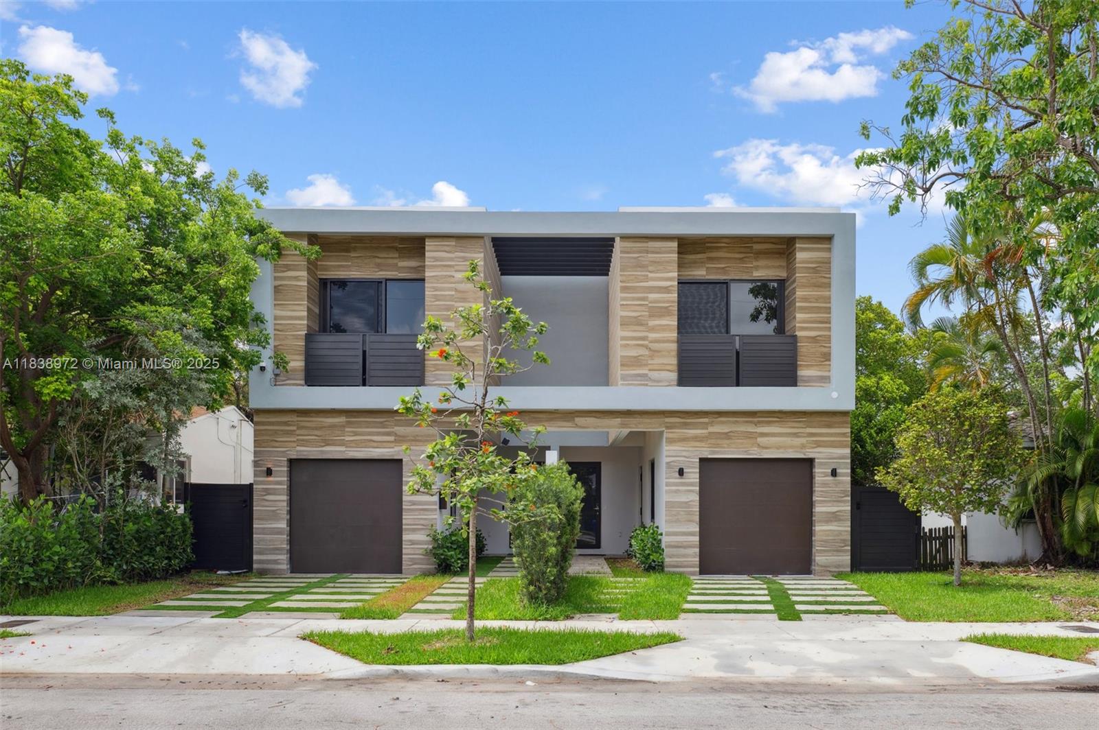 1152 SW 22nd Ter