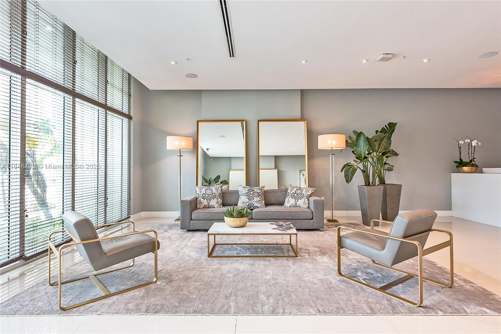 image 26 Edgewater Condominium3