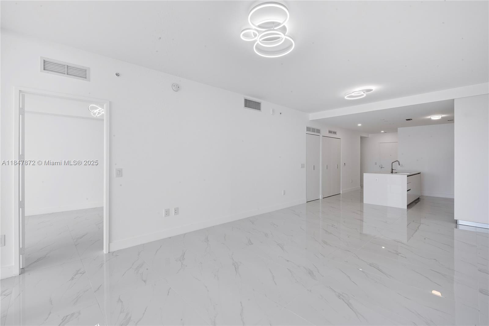 image Aria Reserve South30