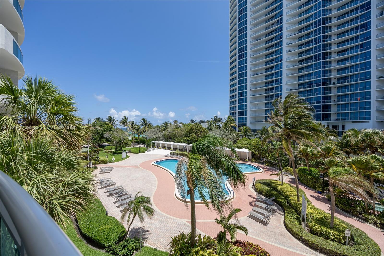3001 S Ocean Dr #425