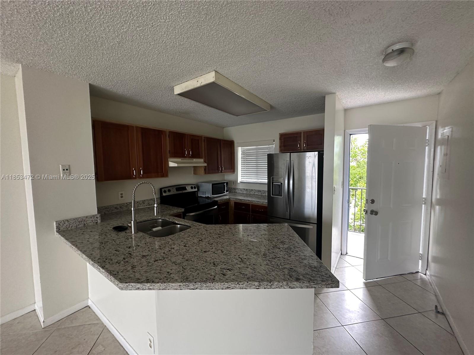 8710 N Sherman Cir #503