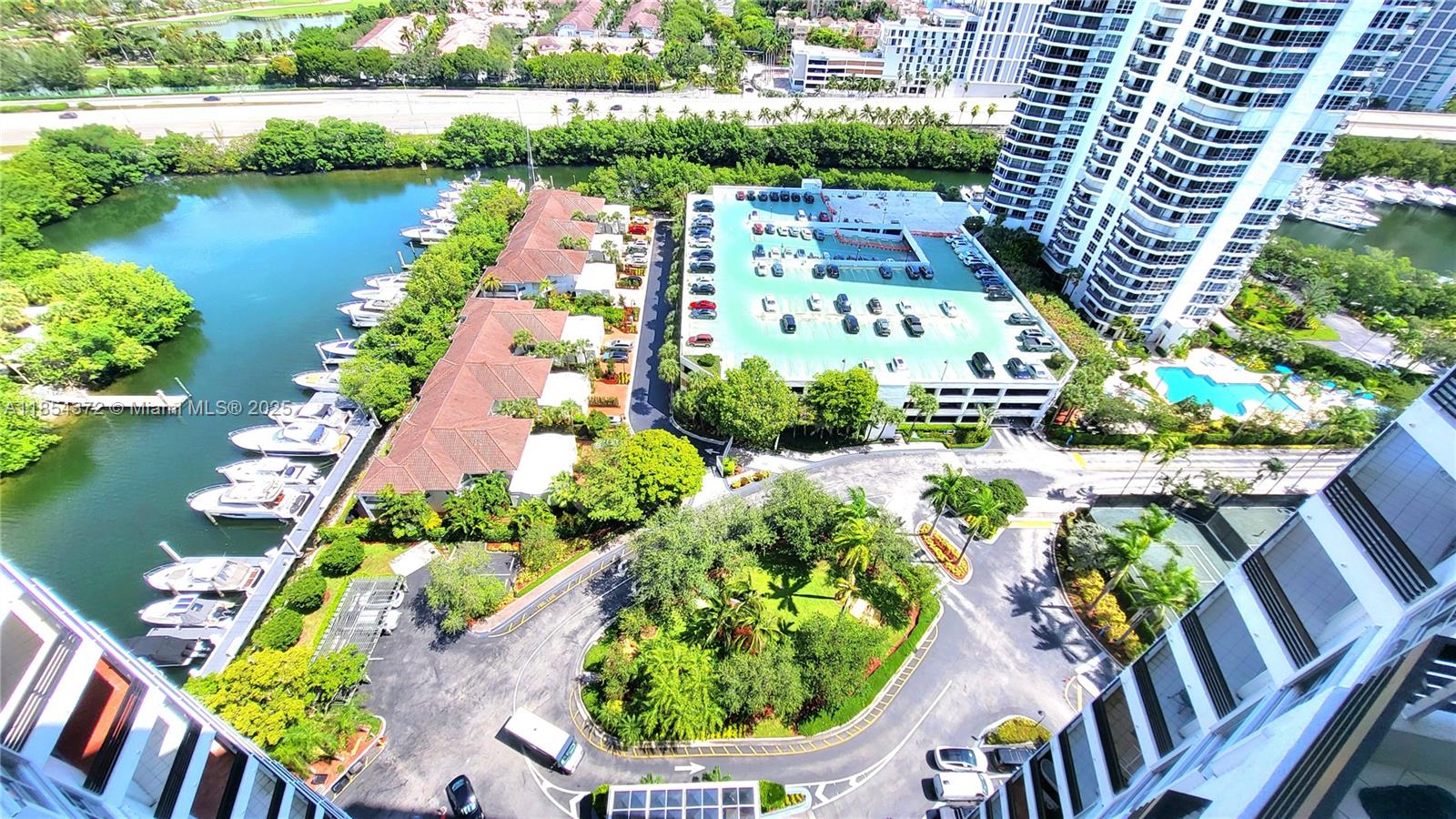 3530 Mystic Pointe Dr #2508 Aventura, FL 33180
