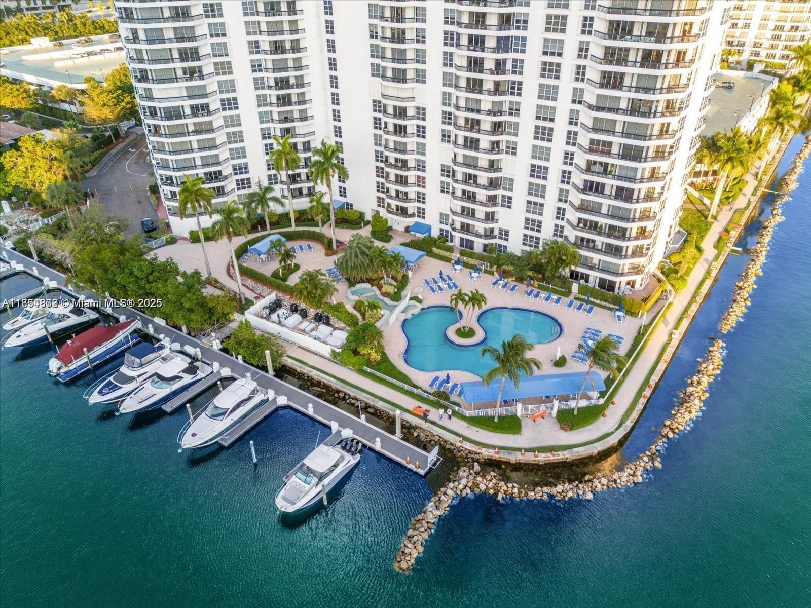 3530 Mystic Pointe Dr #2508 Aventura, FL 33180