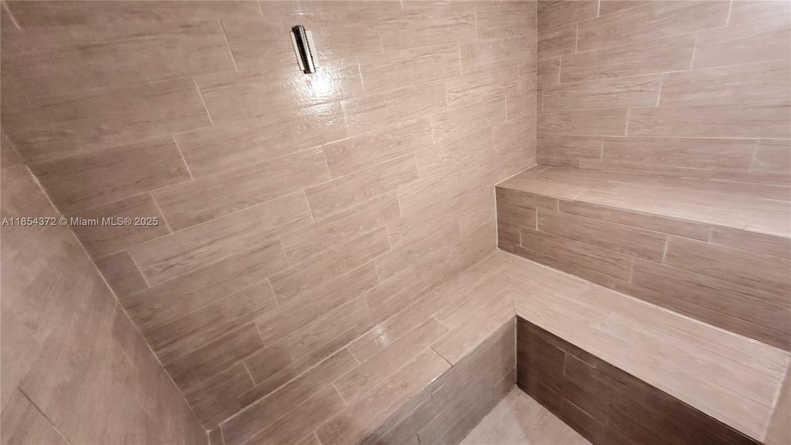 3530 Mystic Pointe Dr #2508 Aventura, FL 33180