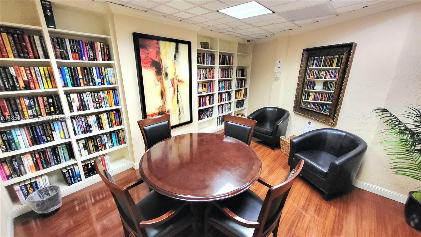 3530 Mystic Pointe Dr #2508 Aventura, FL 33180