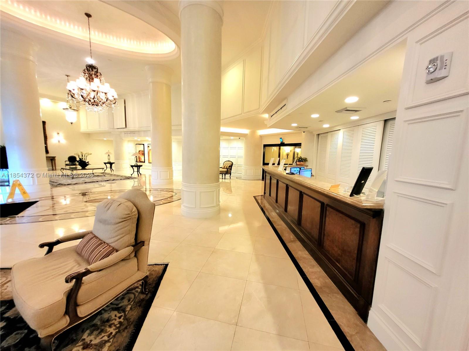 3530 Mystic Pointe Dr #2508 Aventura, FL 33180