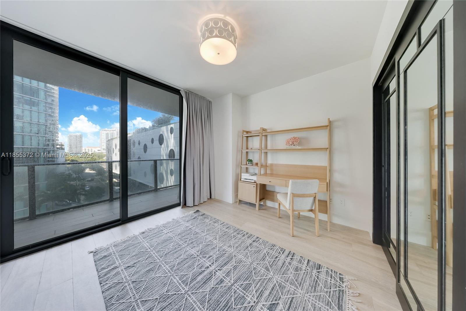 image One Paraiso Condo11