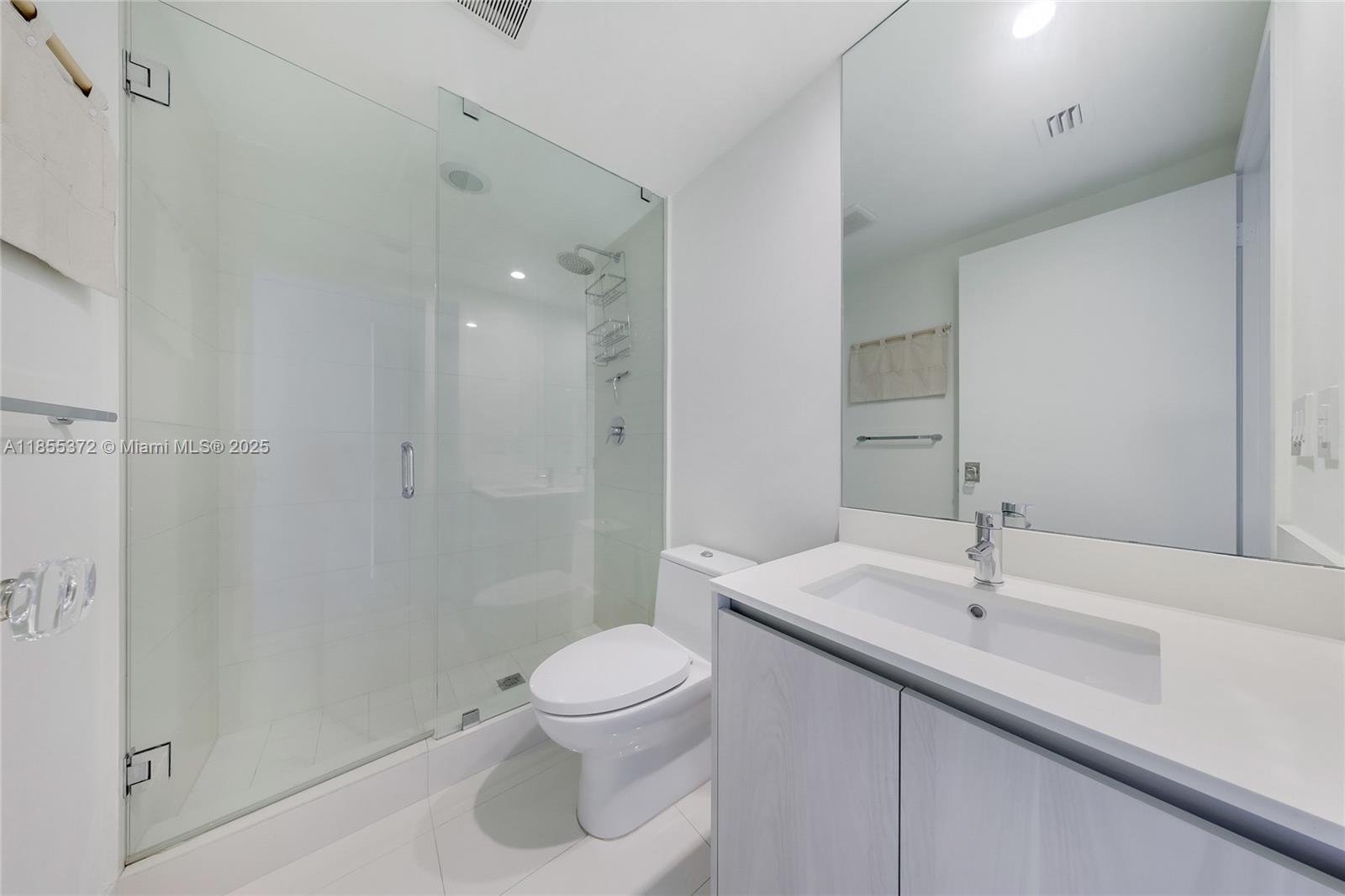 image One Paraiso Condo13