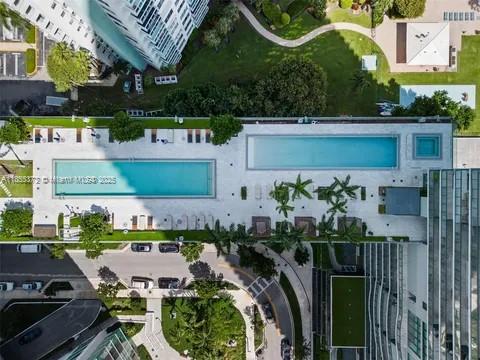 image One Paraiso Condo20