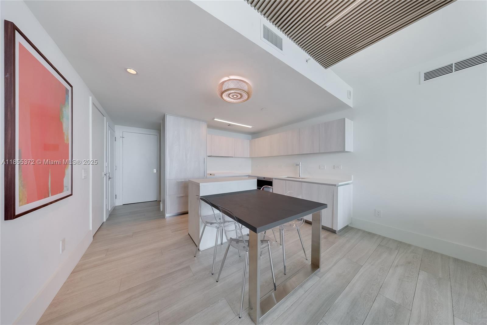 image One Paraiso Condo5